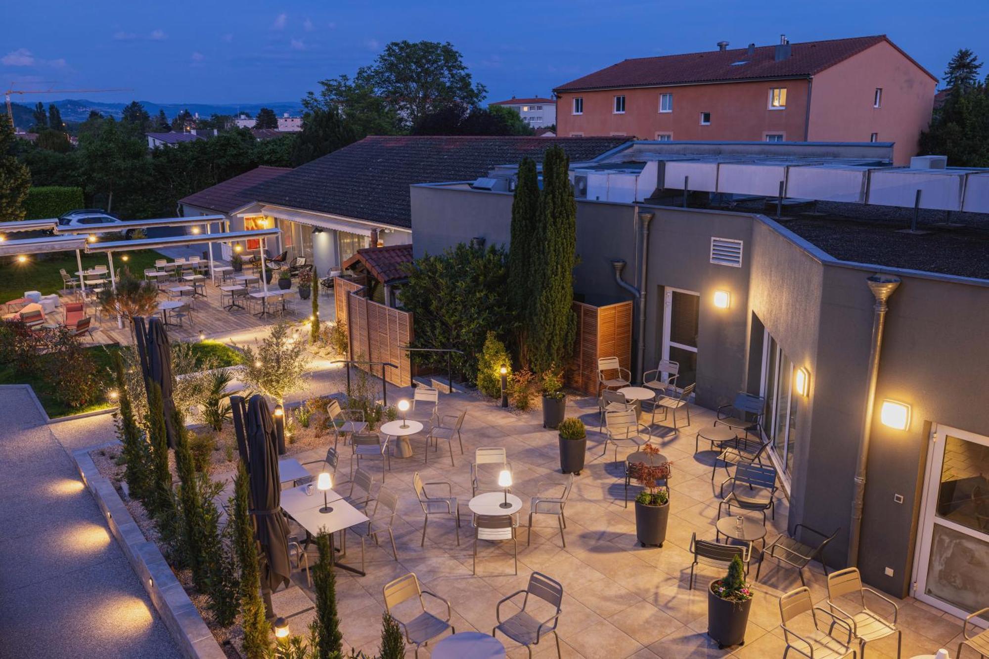 The Originals Boutique, Hôtel Le Pariou, Issoire  Extérieur photo